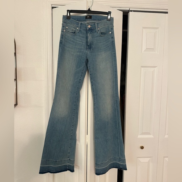 7 For All Mankind Light Blue Flare Jeans - Picture 1 of 7